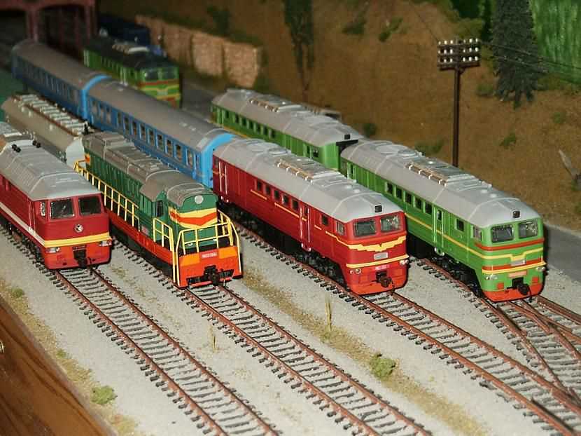 3D модели железнодорожной техники: локомотивы, вагоны и пути
